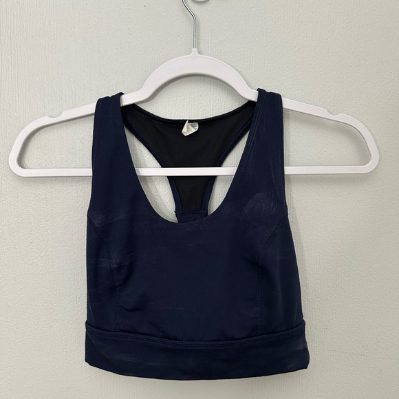 Lightning Synergy Navy Blue Medium Impact Sports Bra - Picture 2 of 4